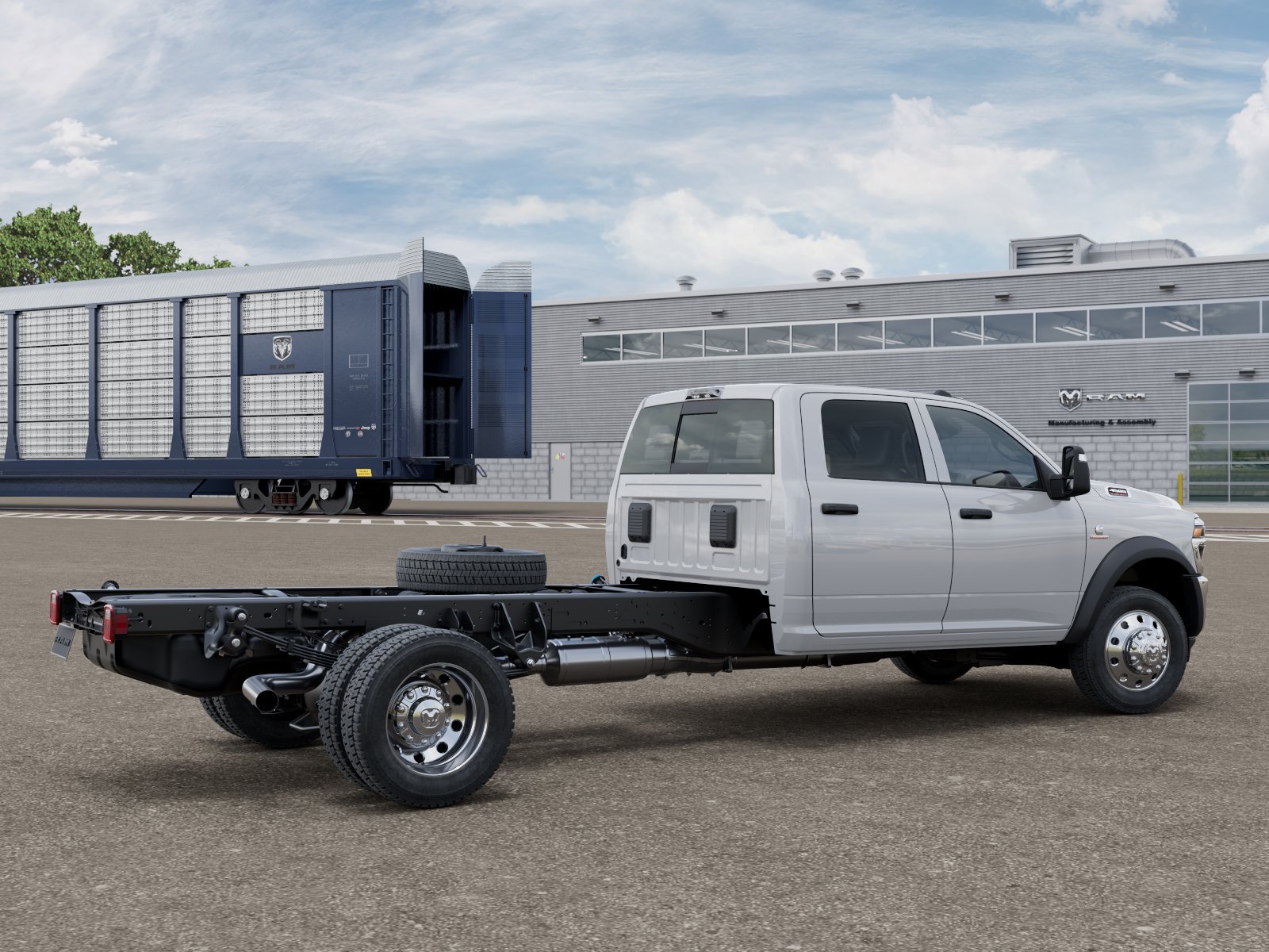 New 2026 Bright White Clear-Coat Exterior Paint RAM  image 2