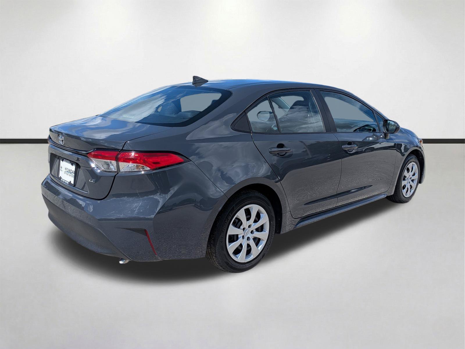 Used 2024 Underground Toyota LE image 4