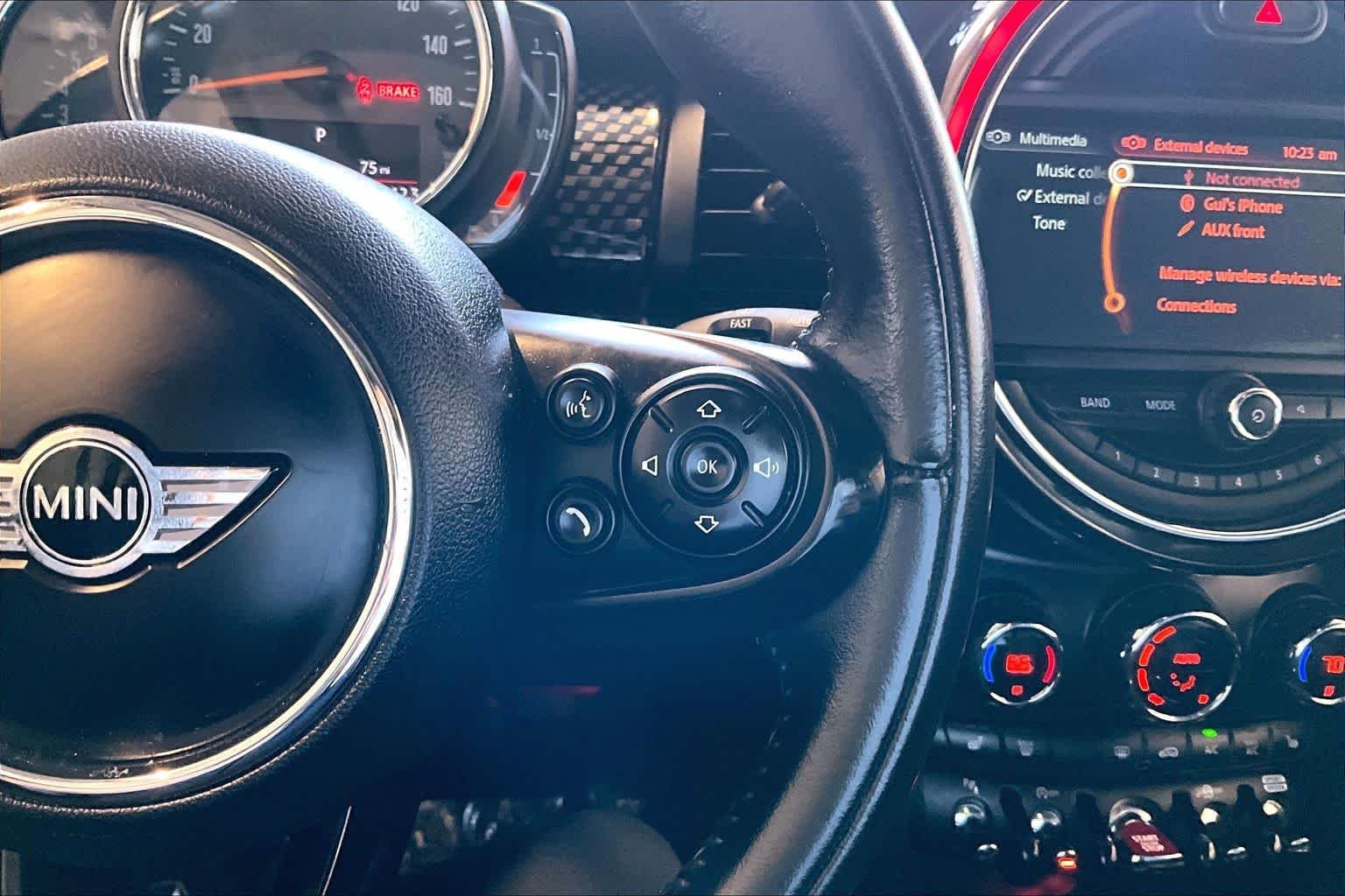 Used 2018 Thunder Grey Metallic MINI Cooper S image 25