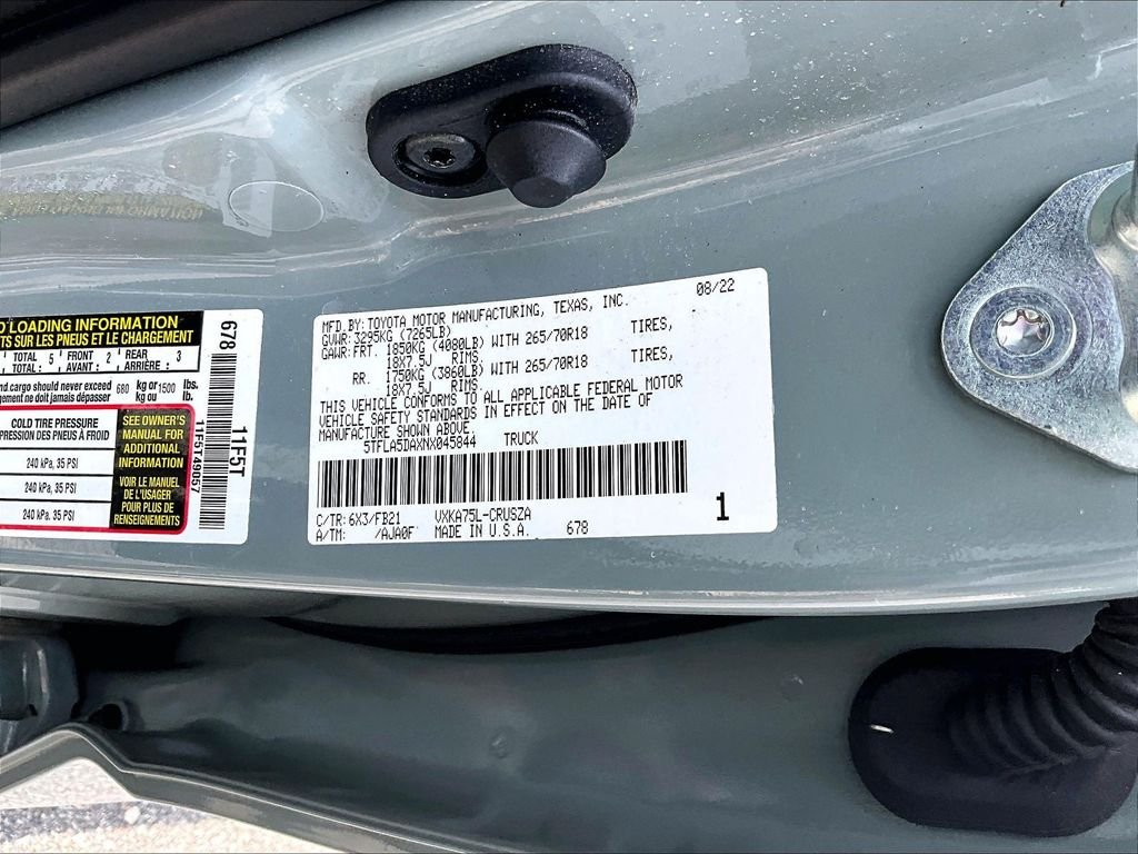 Used 2022 Green Toyota SR5 image 36