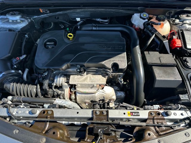 Used 2024 Gray Chevrolet LT image 18