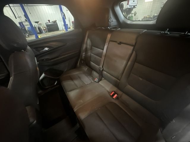 Used 2022 Summit White Chevrolet RS image 30