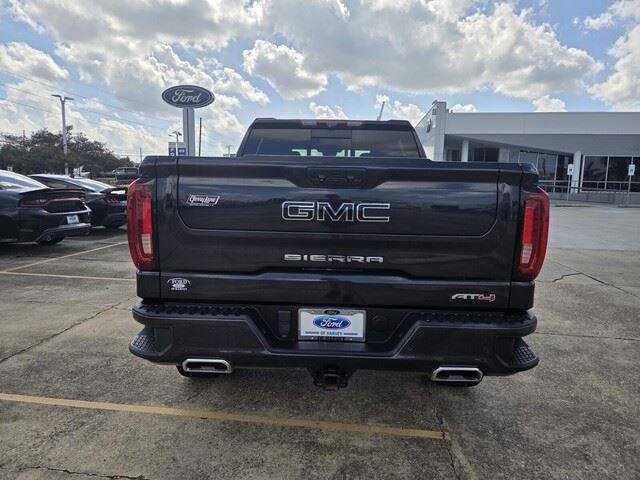 Used 2022 Titanium Rush Metallic GMC AT4 image 4