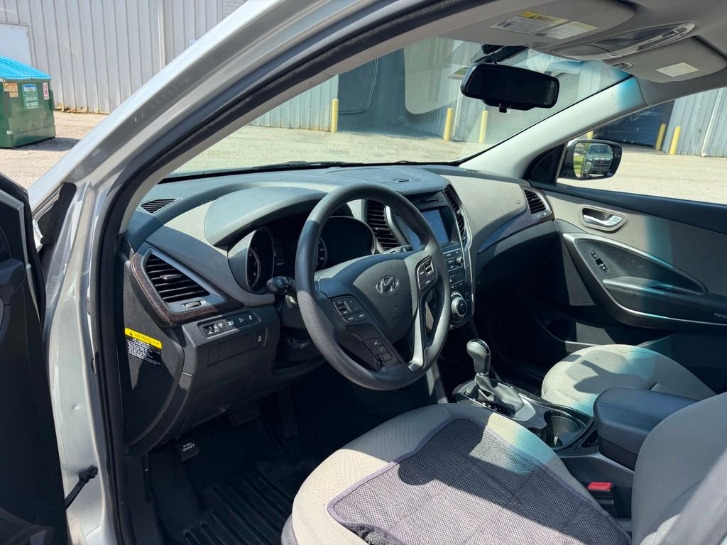 Used 2018 Silver Hyundai 2.4 Base image 9
