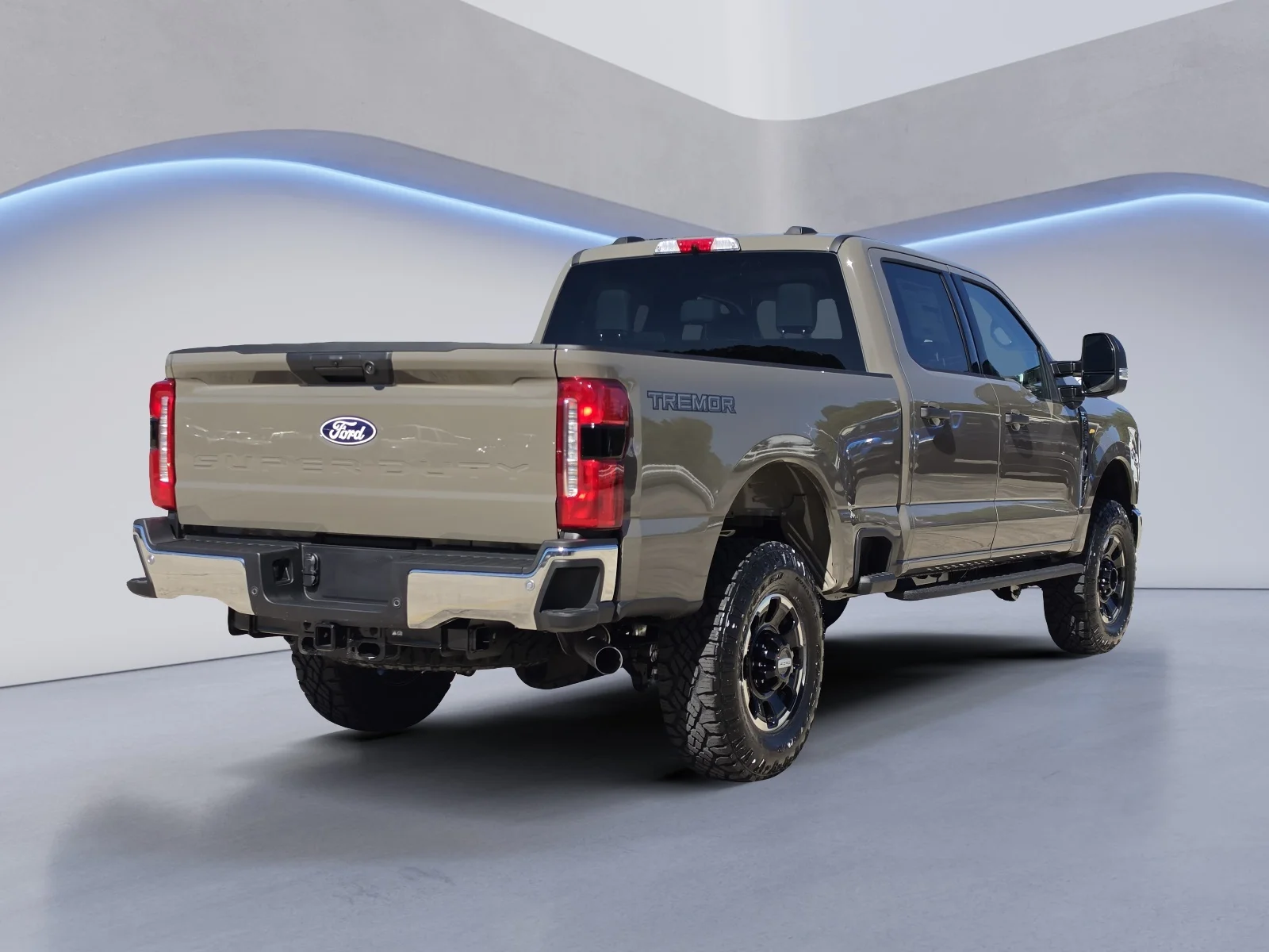 New 2027 Marsh Gray Metallic Ford F-250® XLT image 3
