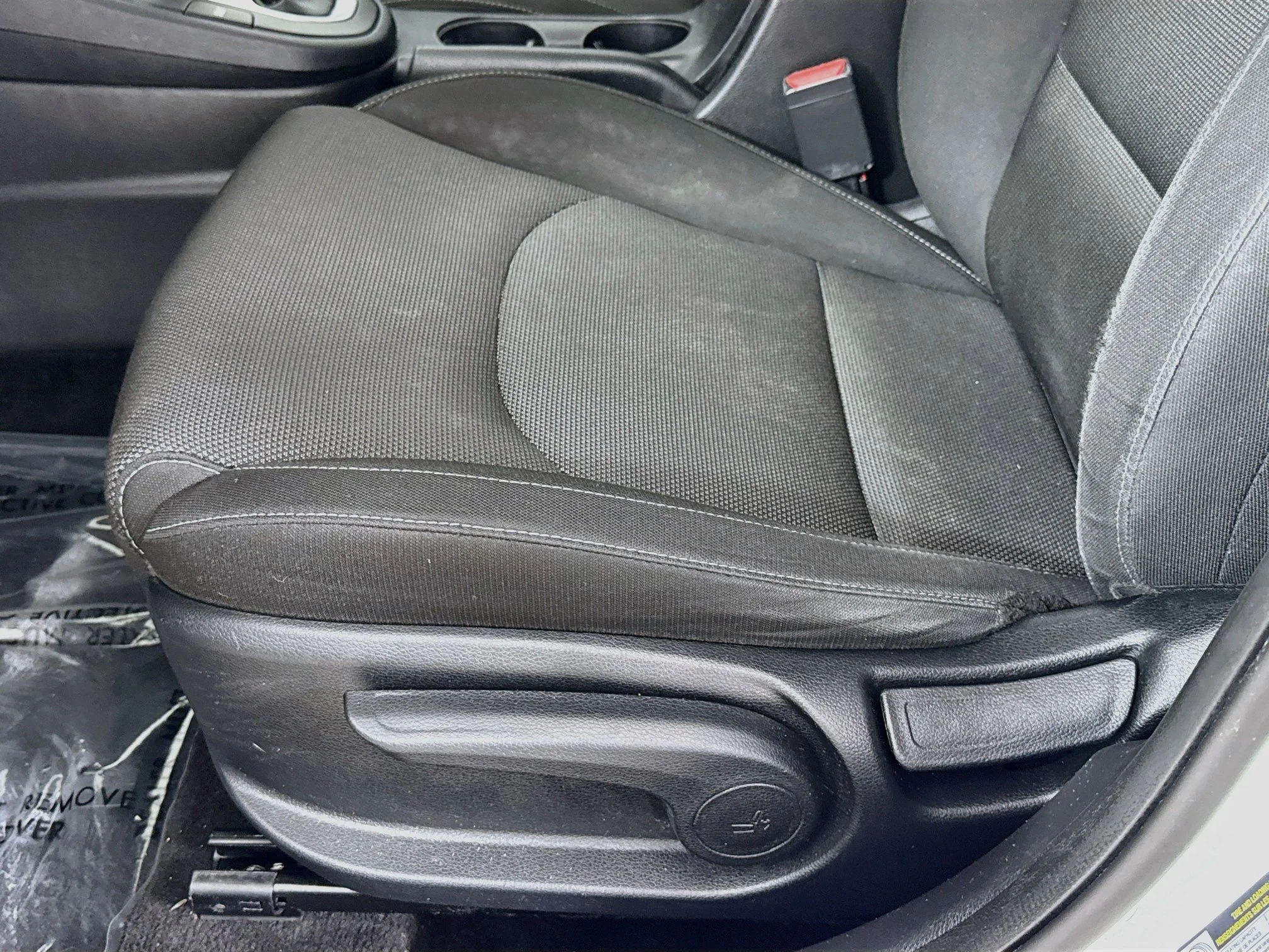 Used 2024 White Kia LX image 21