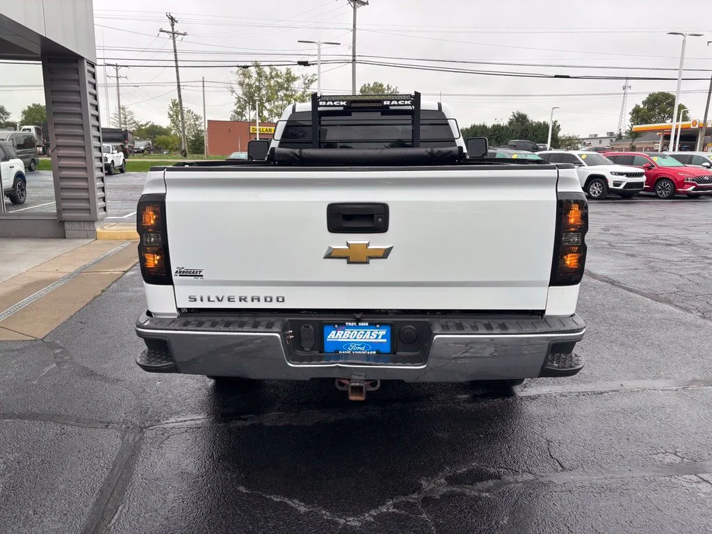 Used 2017 White Chevrolet WT image 6
