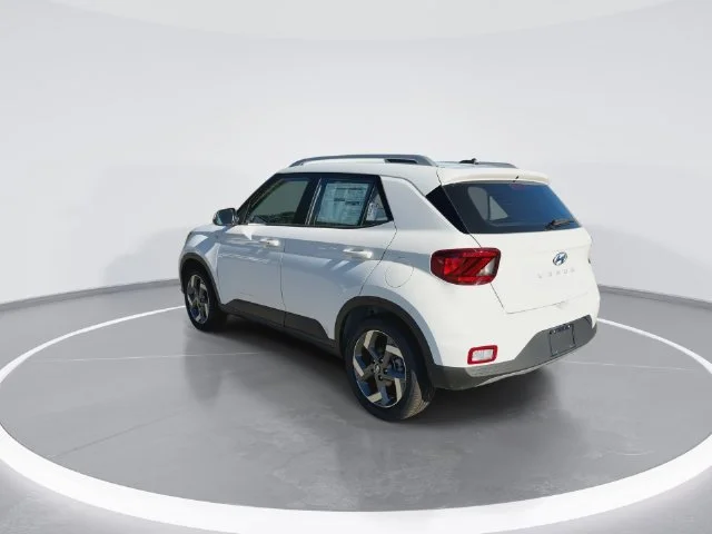 Used 2026 White Hyundai SEL image 6