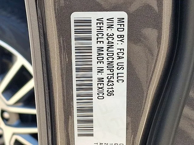 Used 2023 Gray Jeep Limited image 27