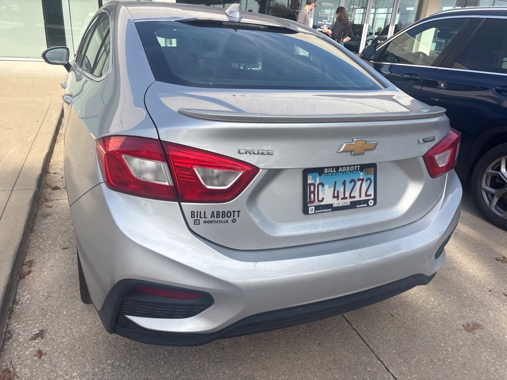 Used 2016 Silver Ice Metallic Chevrolet Premier image 20