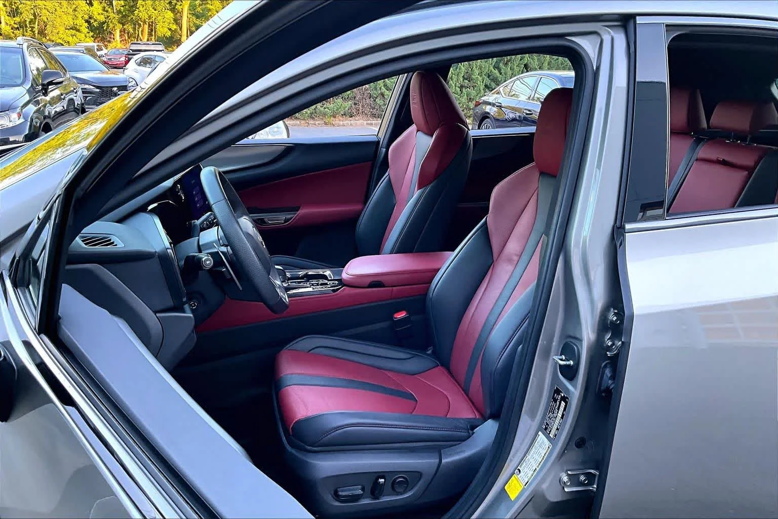 Certified Used 2024 ATOMIC SILVER Lexus F SPORT Handling image 21