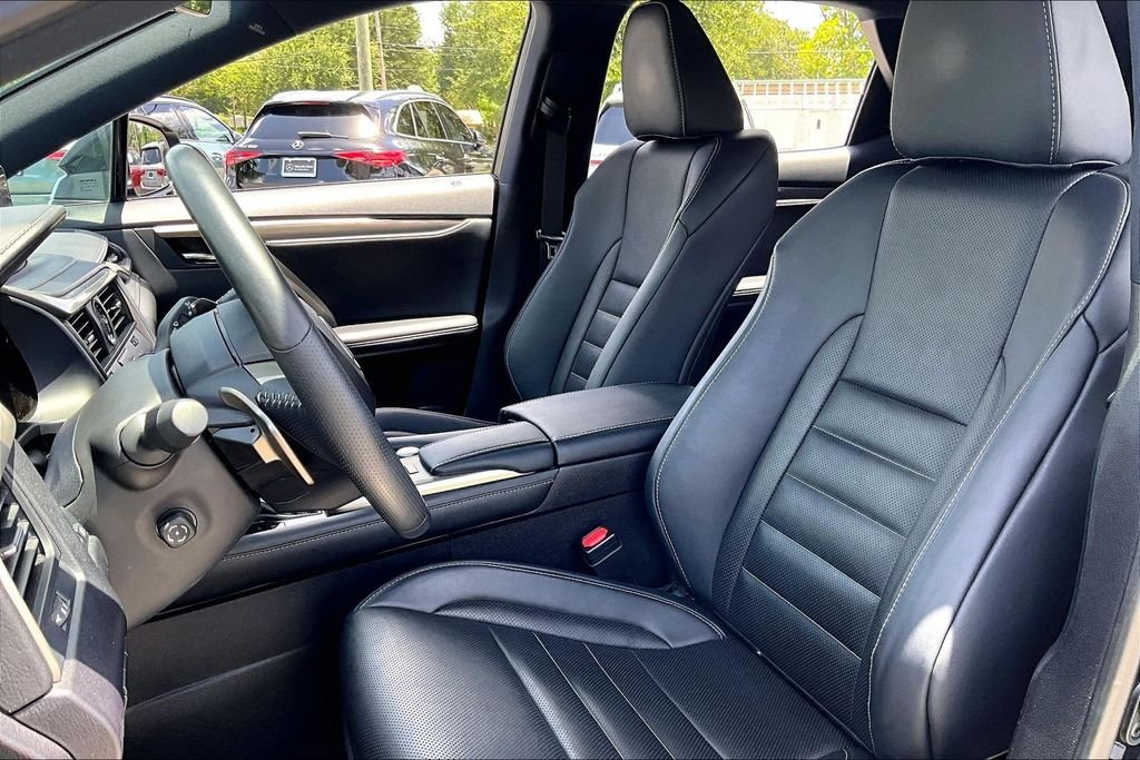 Used 2021  Lexus 350 F Sport Handling image 18