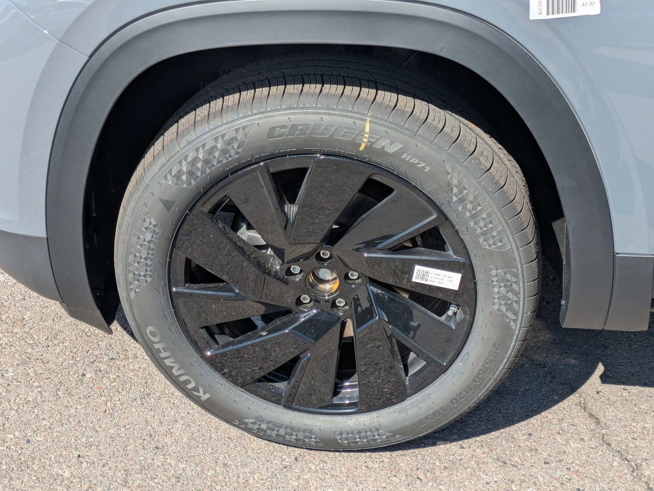 New 2026 Pure Gray Volkswagen 2.0T SE w/Technology image 15