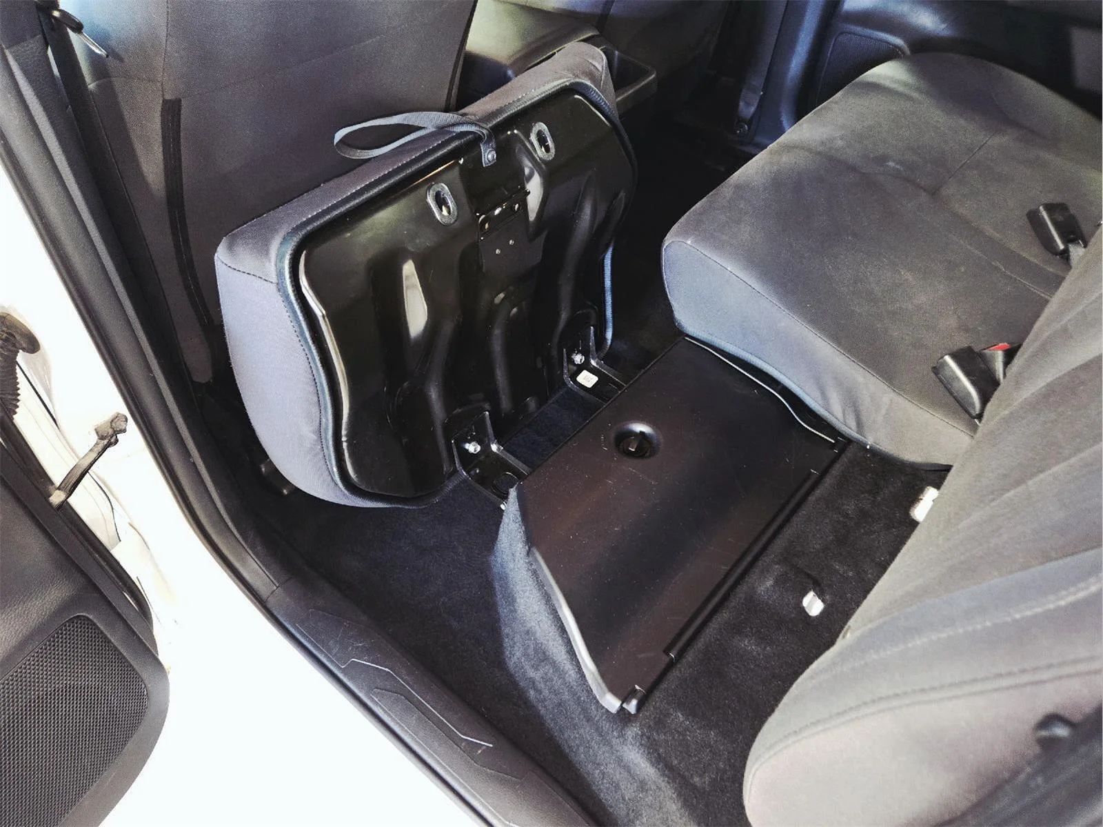 Used 2019 Super White Toyota TRD Off Road image 37