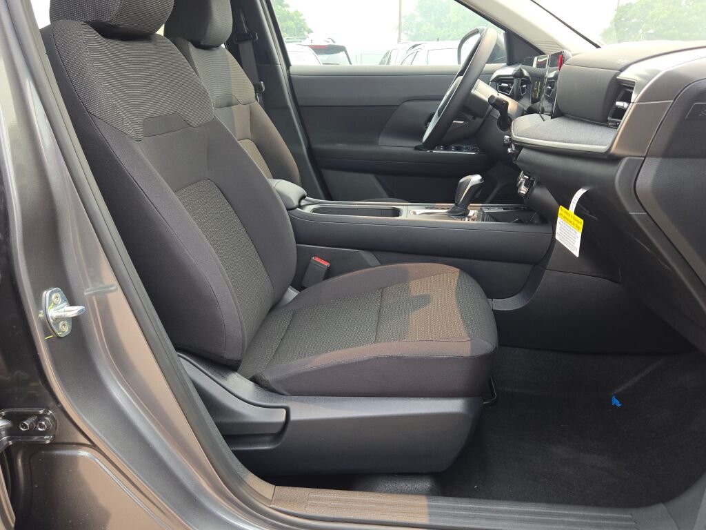 New 2026 Gray Nissan S image 6