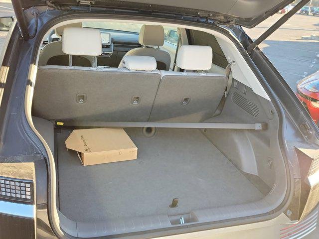 2024 Hyundai IONIQ 5 Limited - Photo 15