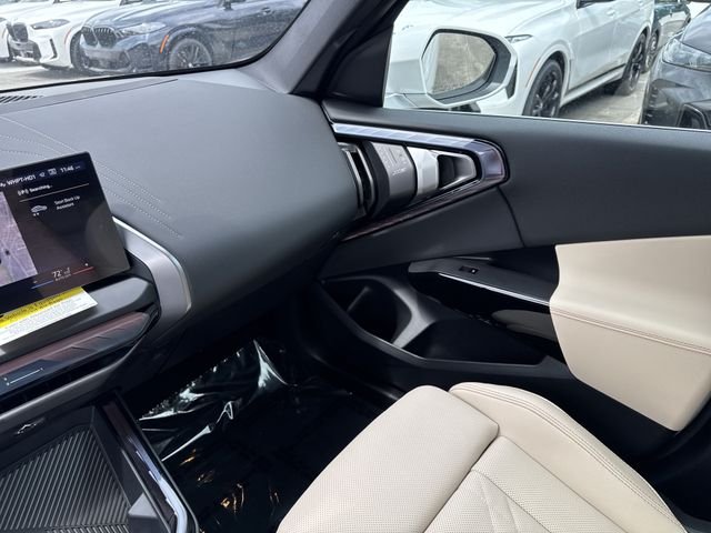 New 2026 Mineral White Metallic BMW 30 xDrive image 16