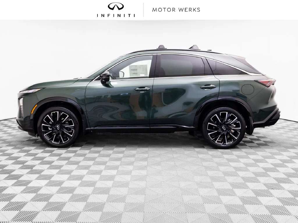 New 2027 Green INFINITI AUTOGRAPH image 2