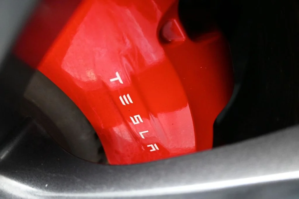 Used 2020  Tesla Performance image 30