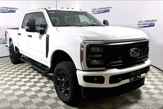 Used 2024 Oxford White Ford XL image 29