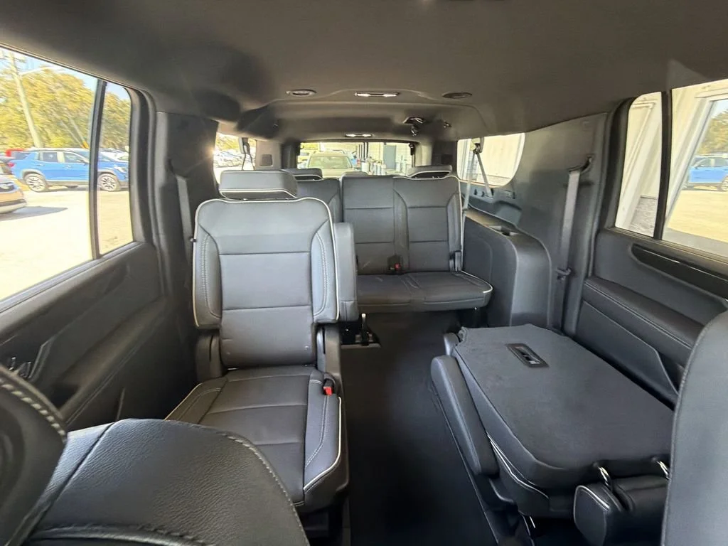 2026 GMC Yukon XL Elevation - Photo 17