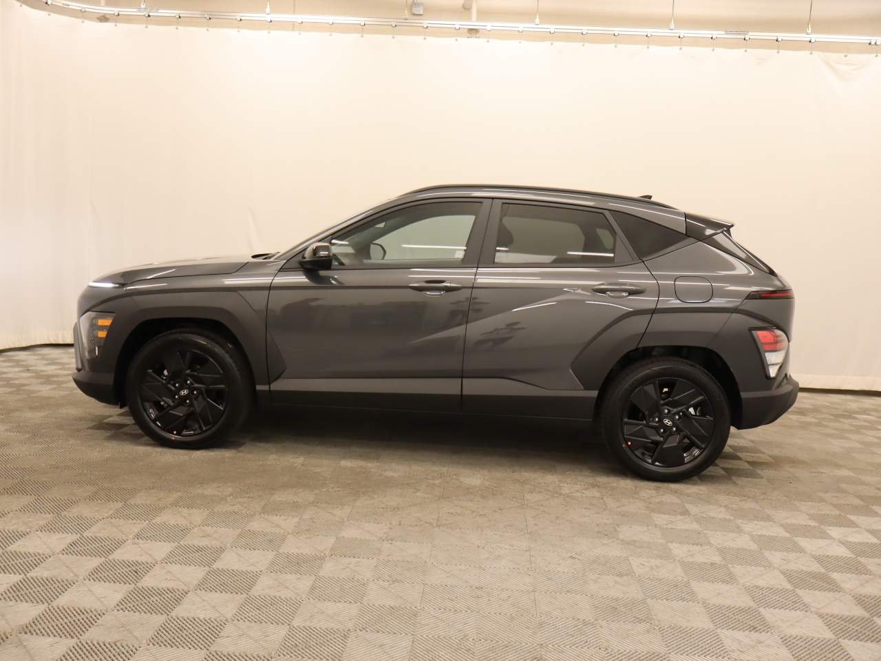 New 2026 Ecotronic Gray Metallic Hyundai SEL Sport image 2
