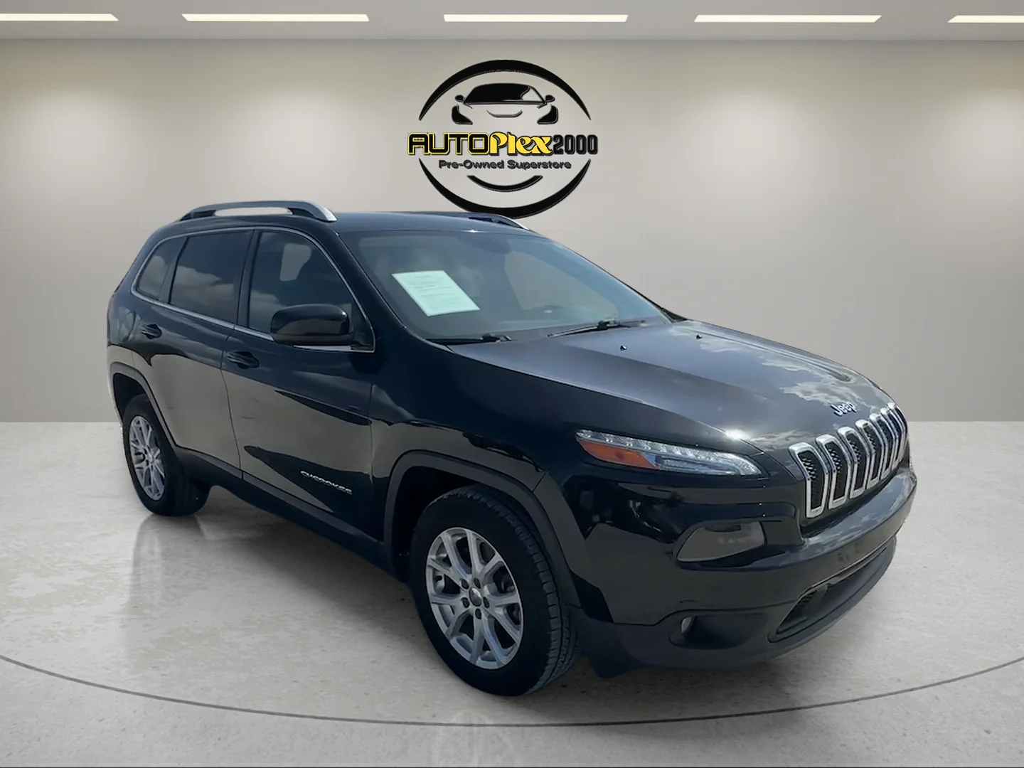 Used 2018 Black Jeep Latitude image 1
