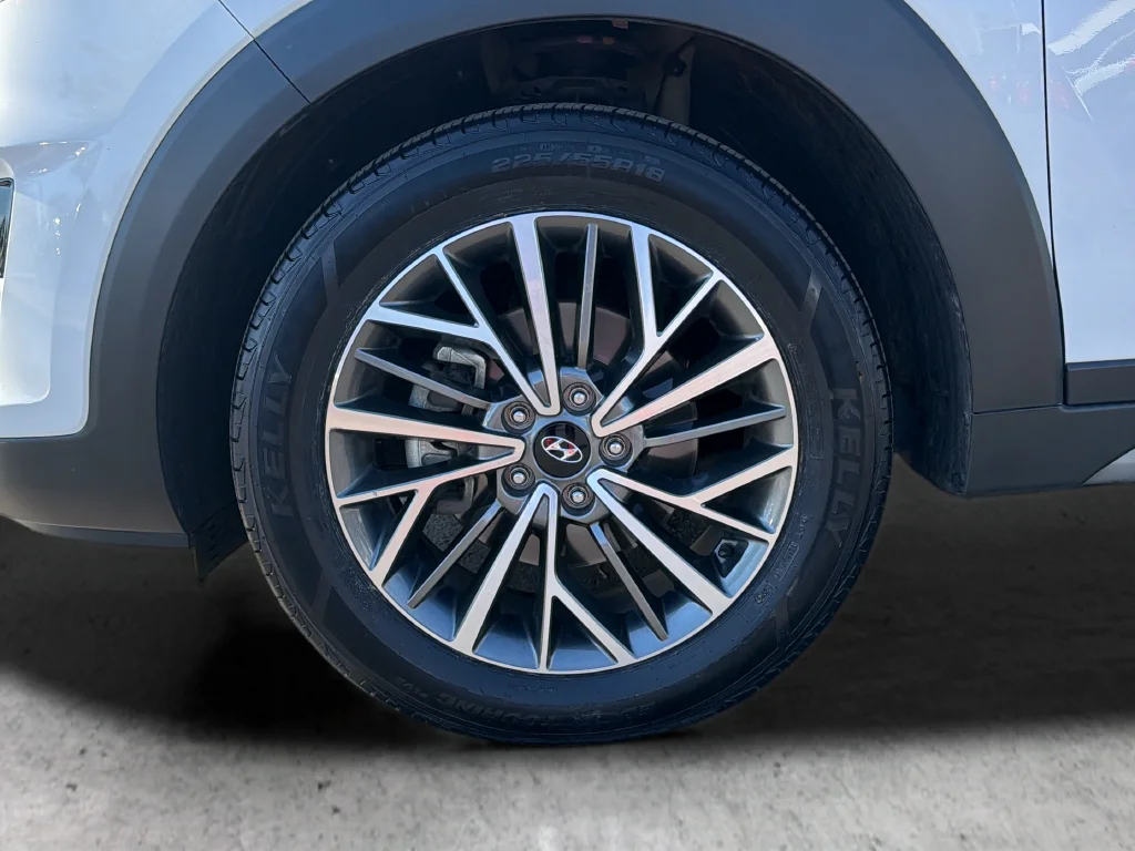 Used 2020 White Hyundai Limited image 10