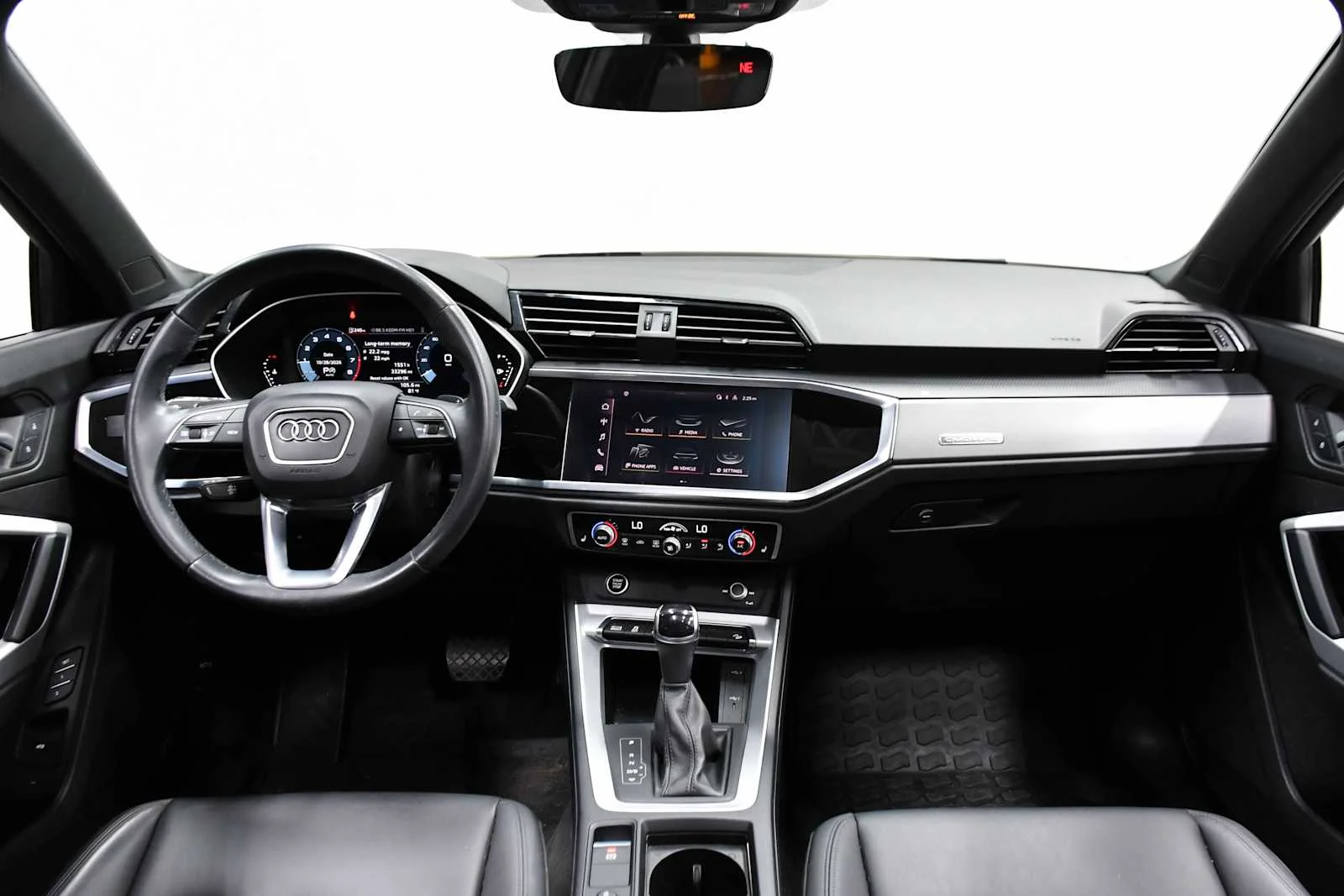 Used 2022 Chronos Gray Metallic Audi S line Premium image 15