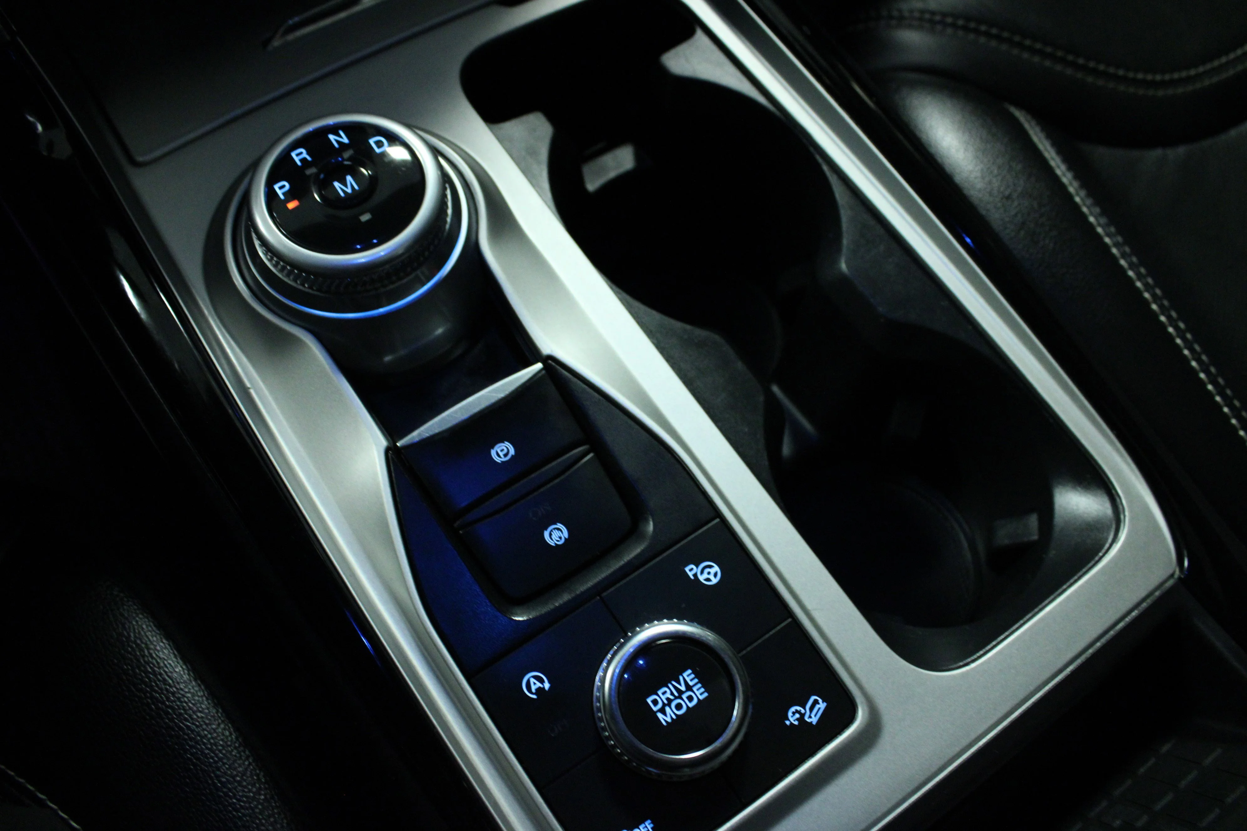 Used 2022 Silver Metallic Ford ST image 24