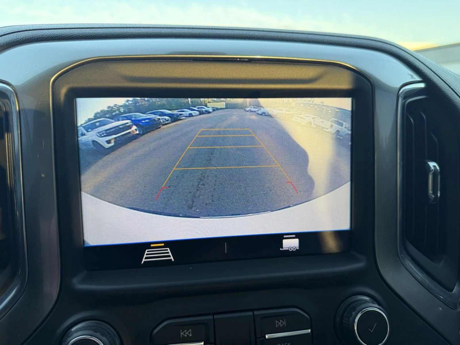 Used 2020 Summit White Chevrolet LT image 13