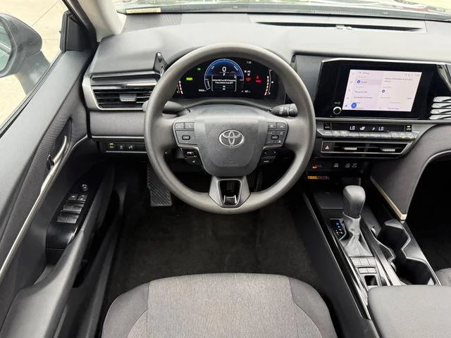 2025 Toyota Camry LE - Photo 24