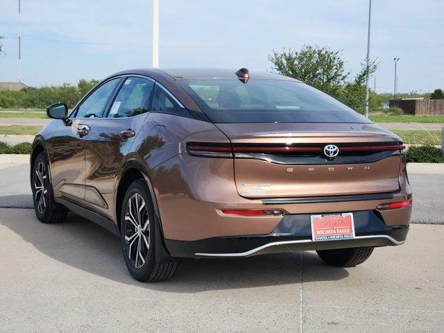 New 2027 Brown Toyota XLE image 3