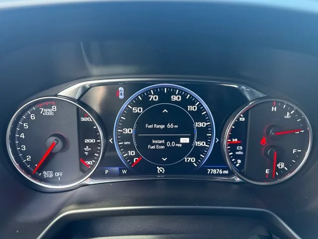 Used 2022 Black Chevrolet RS image 19
