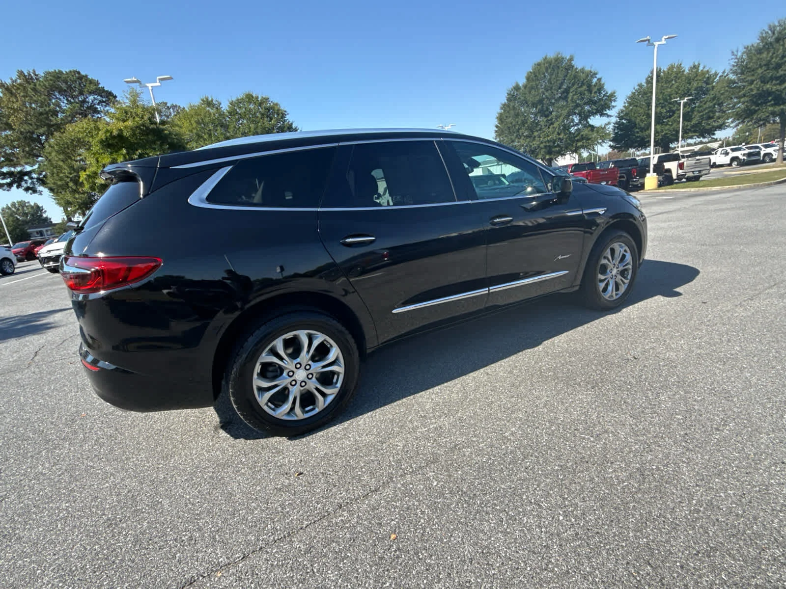 Used 2021 Ebony Twilight Metallic Buick Avenir image 6