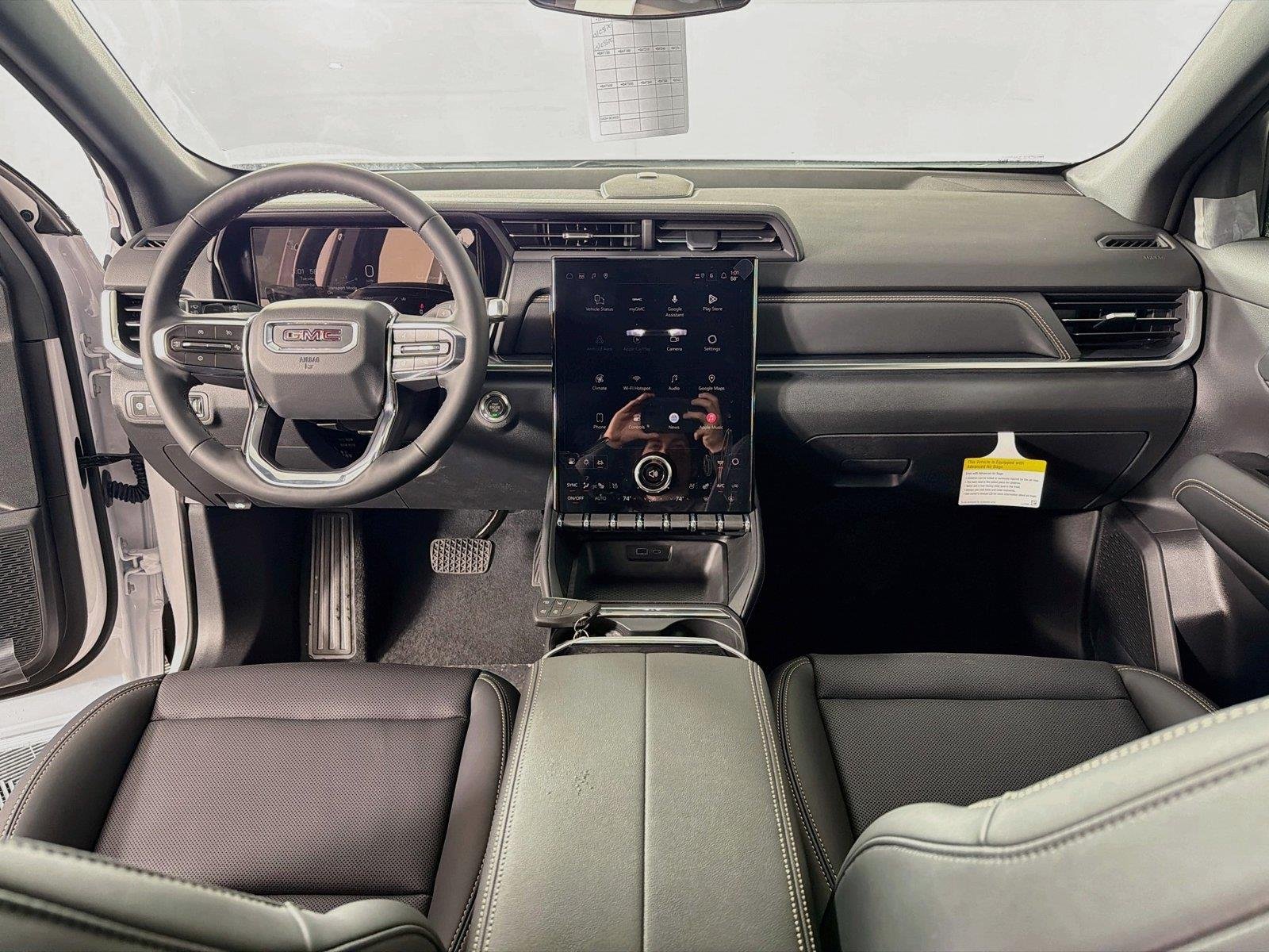 New 2027 Summit White GMC Elevation image 27