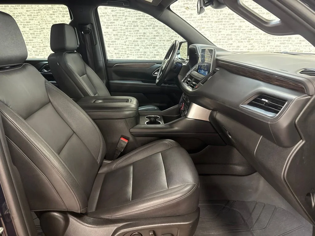 Used 2023 Midnight Blue Metallic Chevrolet Z71 image 10