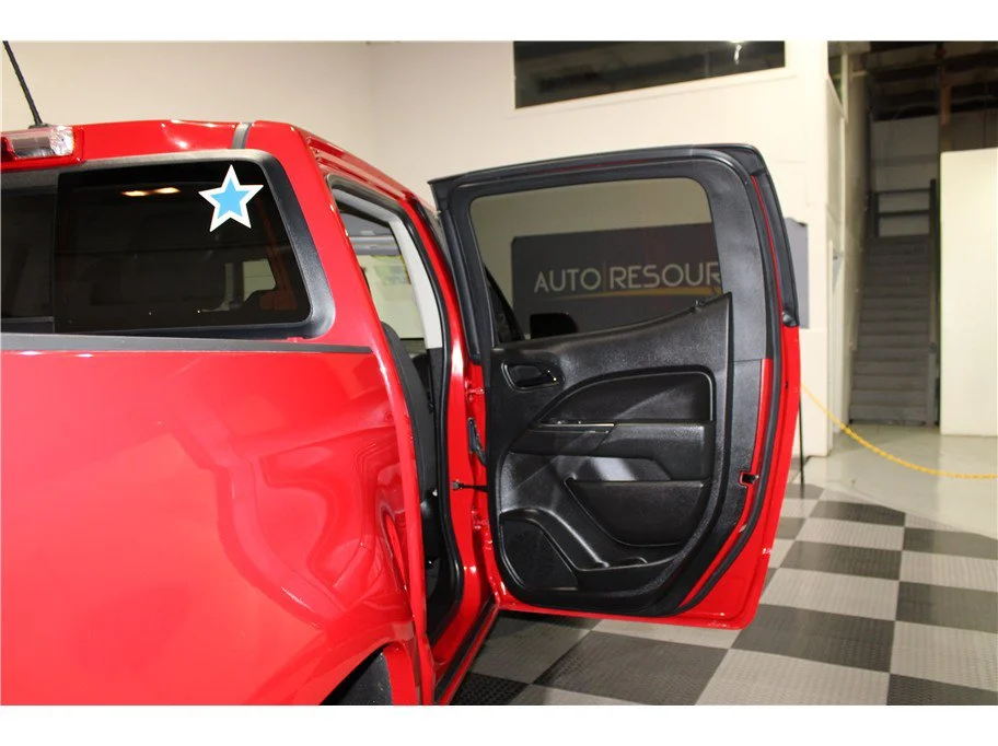 Used 2019 Red Hot Chevrolet 2WD LT image 22