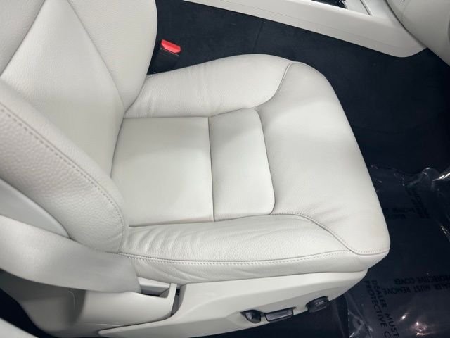 Used 2023 Gray Volvo B5 Core image 23