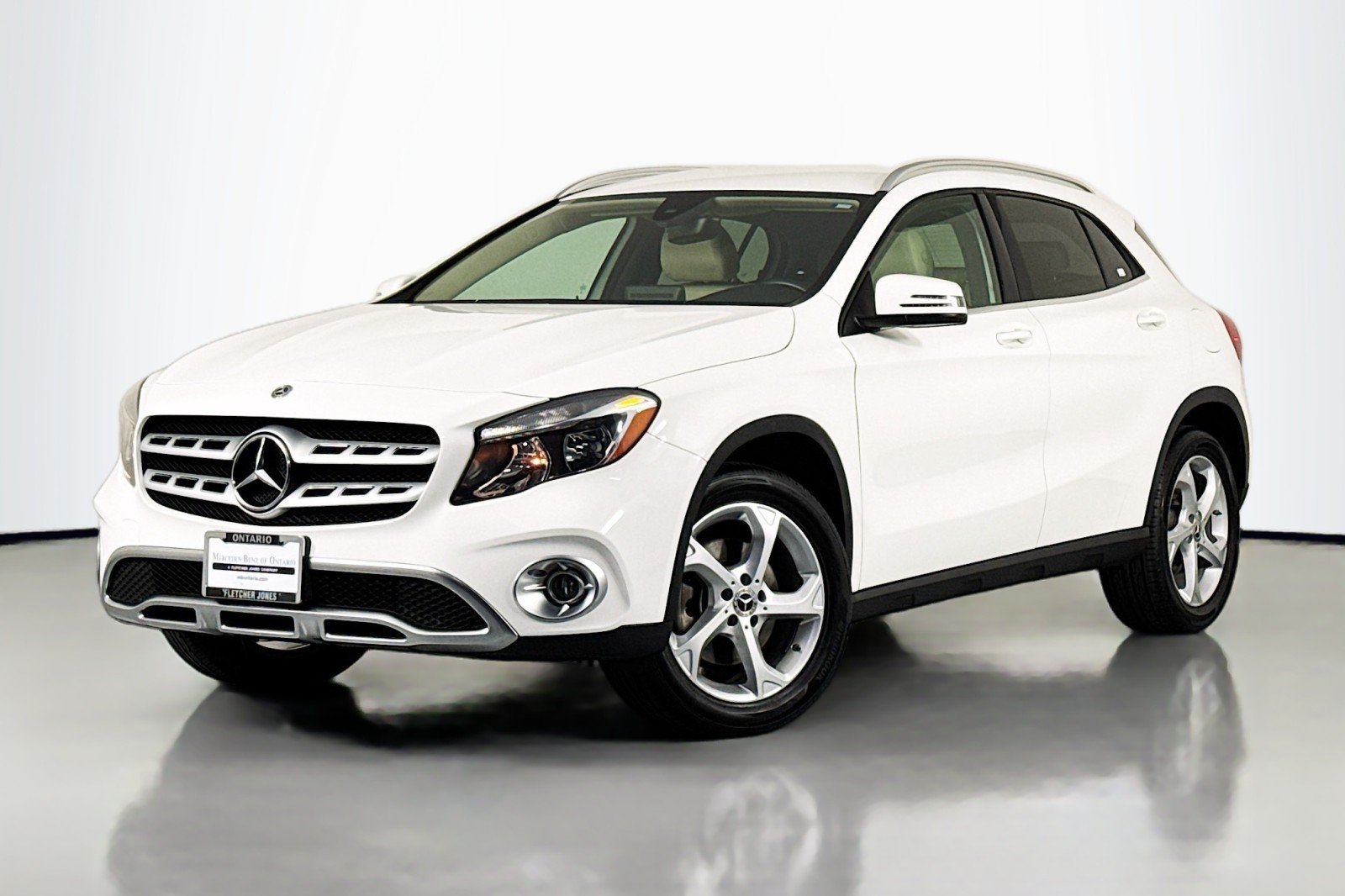 Used 2019 Polar White Mercedes-Benz GLA 250 image 1