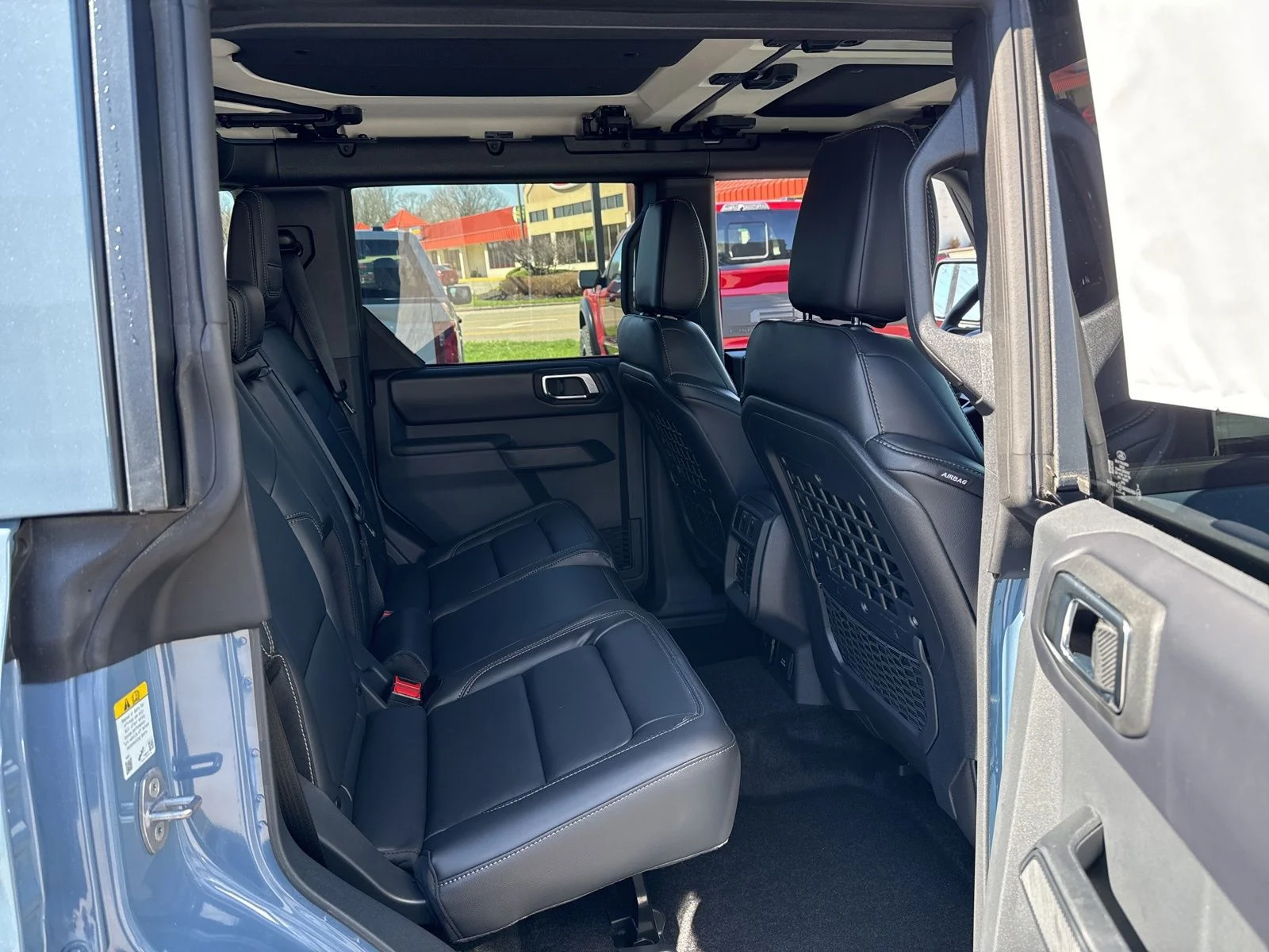 New 2025 Azure Gray Metallic Tri-Coat Ford Badlands® image 10