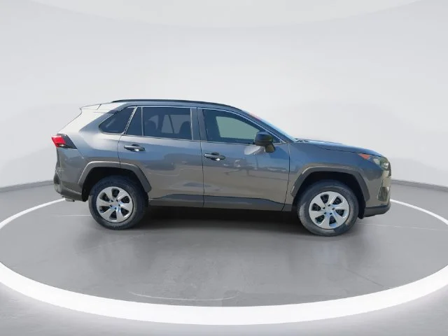 Used 2021 Gray Toyota LE image 9
