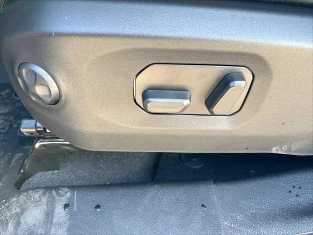 New 2026 Reign Exterior Paint Jeep  image 12