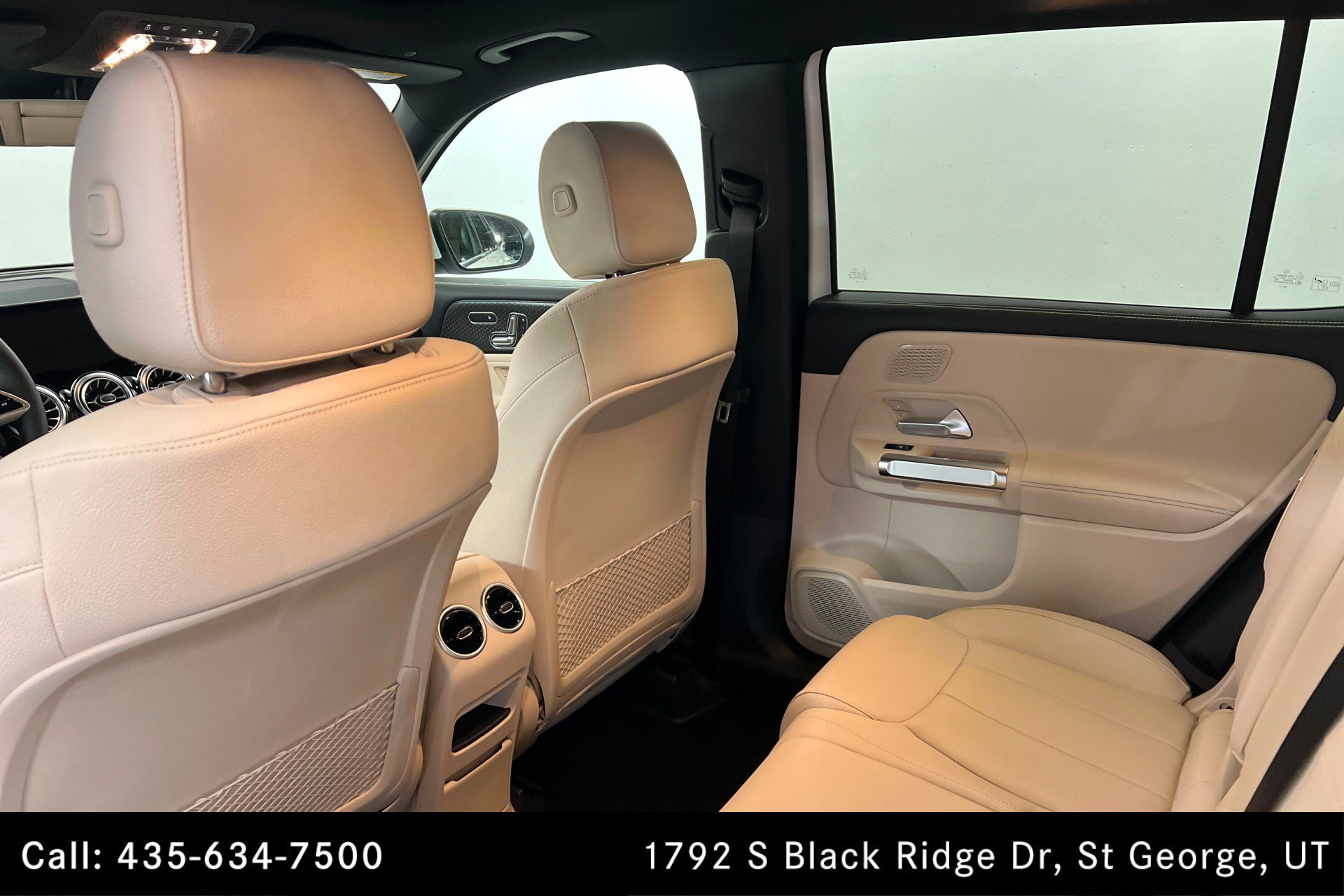 Certified Used 2026 Polar White Mercedes-Benz GLB 250 image 20