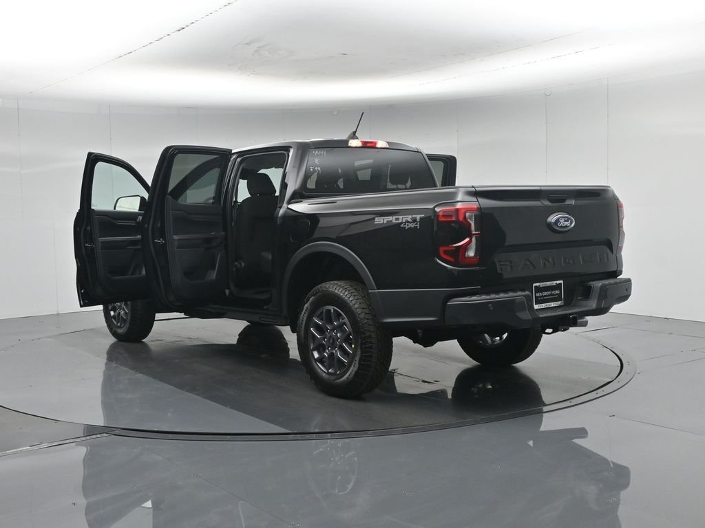 New 2026 Shadow Black Ford XLT image 31