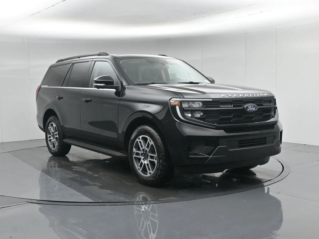 New 2026 Agate Black Metallic Ford Active image 58