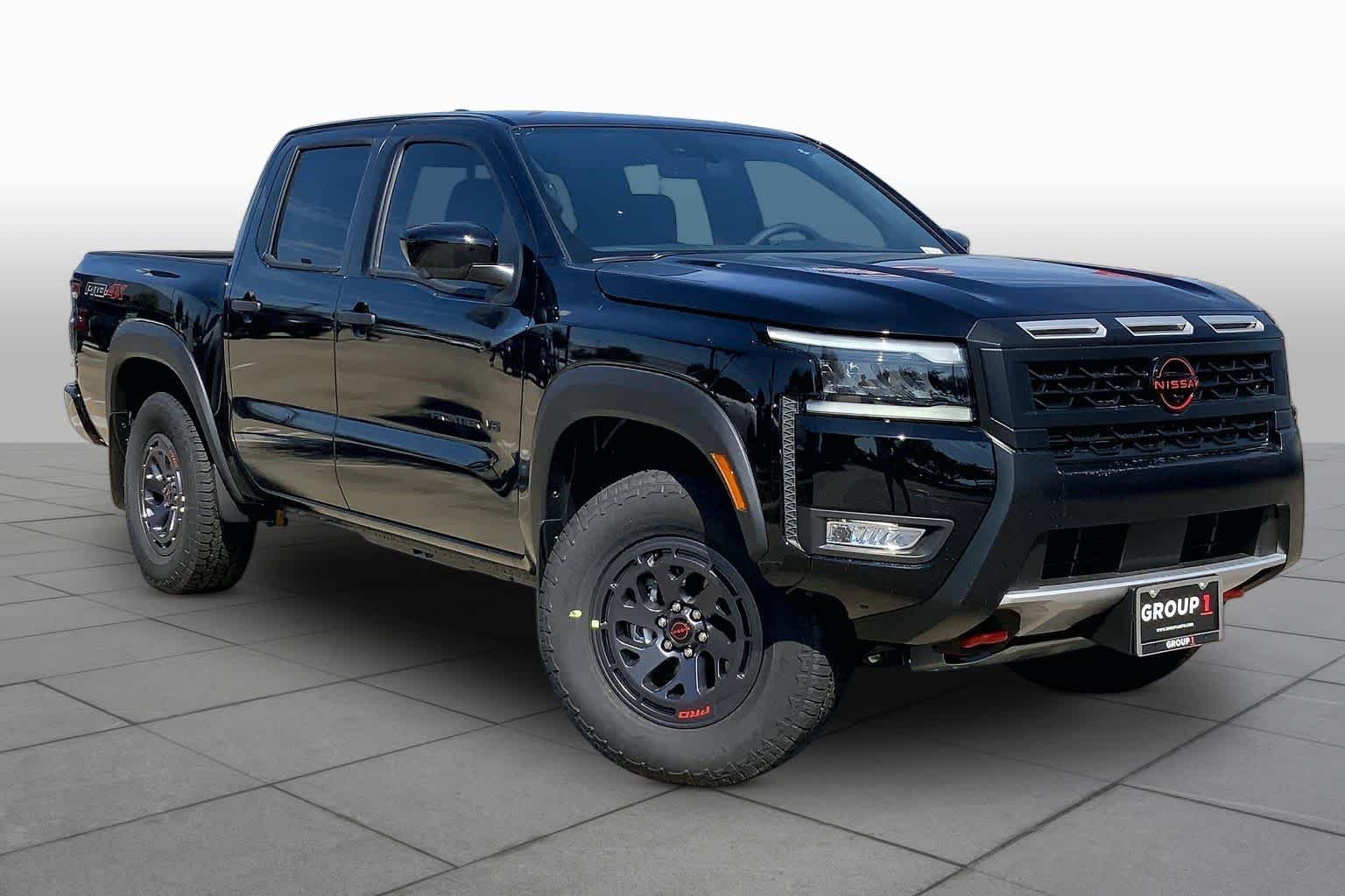 New 2027 Super Black Nissan PRO-4X image 2
