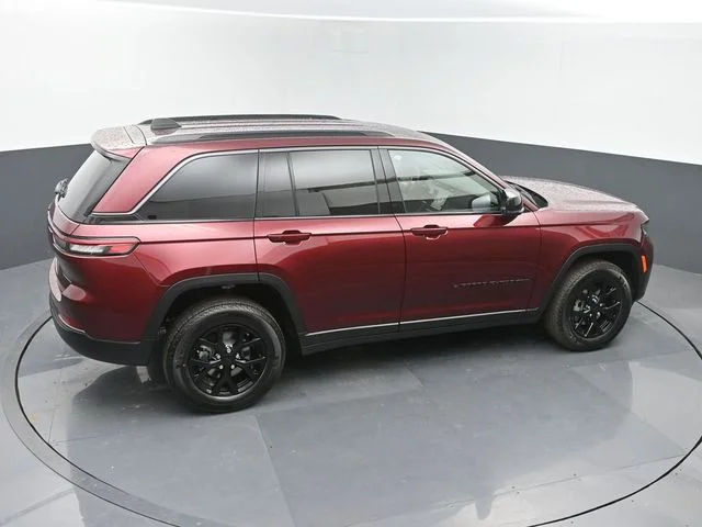 New 2026 Velvet Red Pearlcoat Jeep Altitude image 40