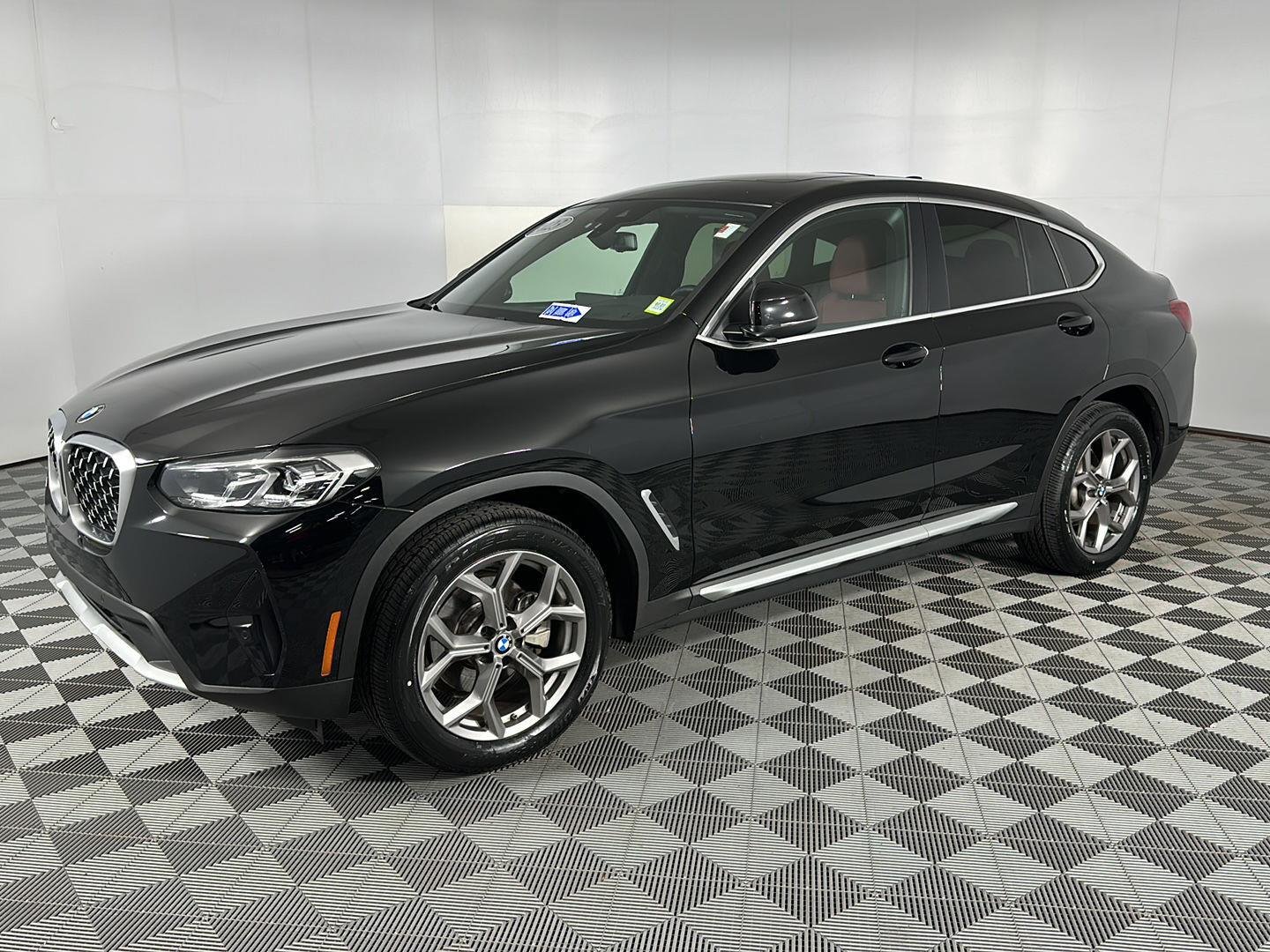 Certified Used 2023 Jet Black BMW xDrive30i image 8