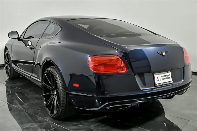 Used 2012 Blue Crystal Metallic Bentley GT image 7